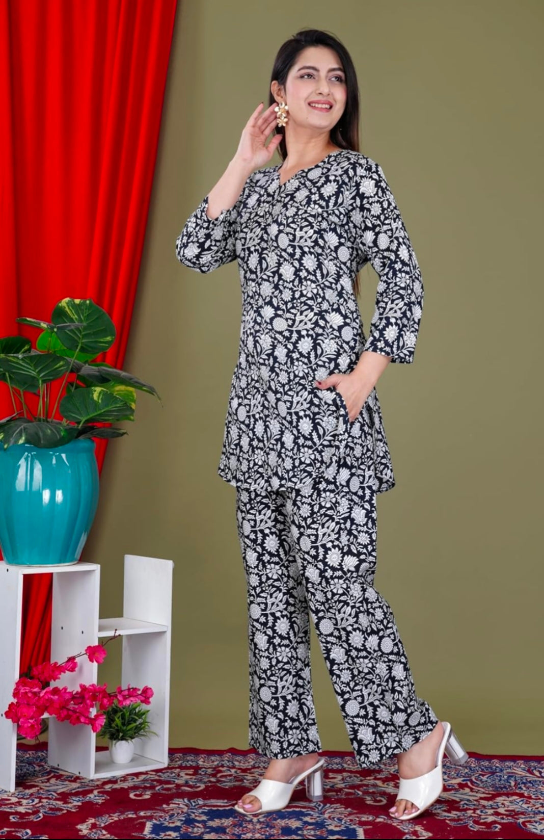 Trendy Women kurta set
