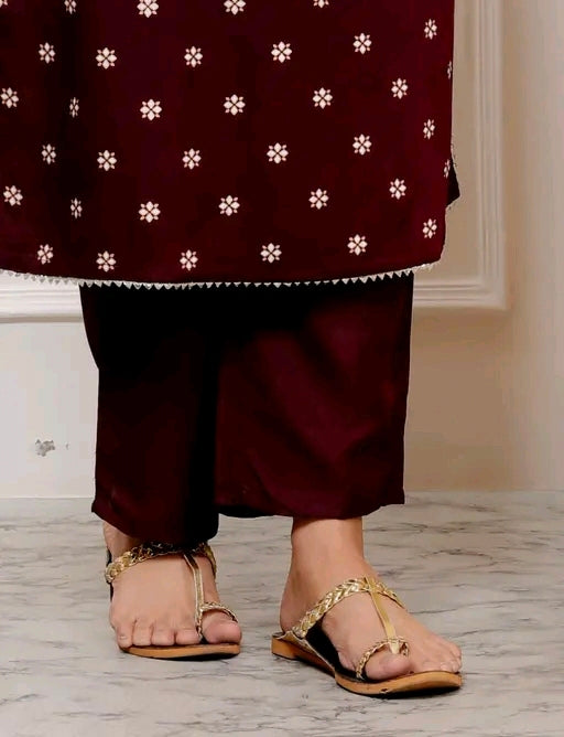 Rayon Bandhani Print Straight Embroidered Lace Work Women Kurta pant with dupatta