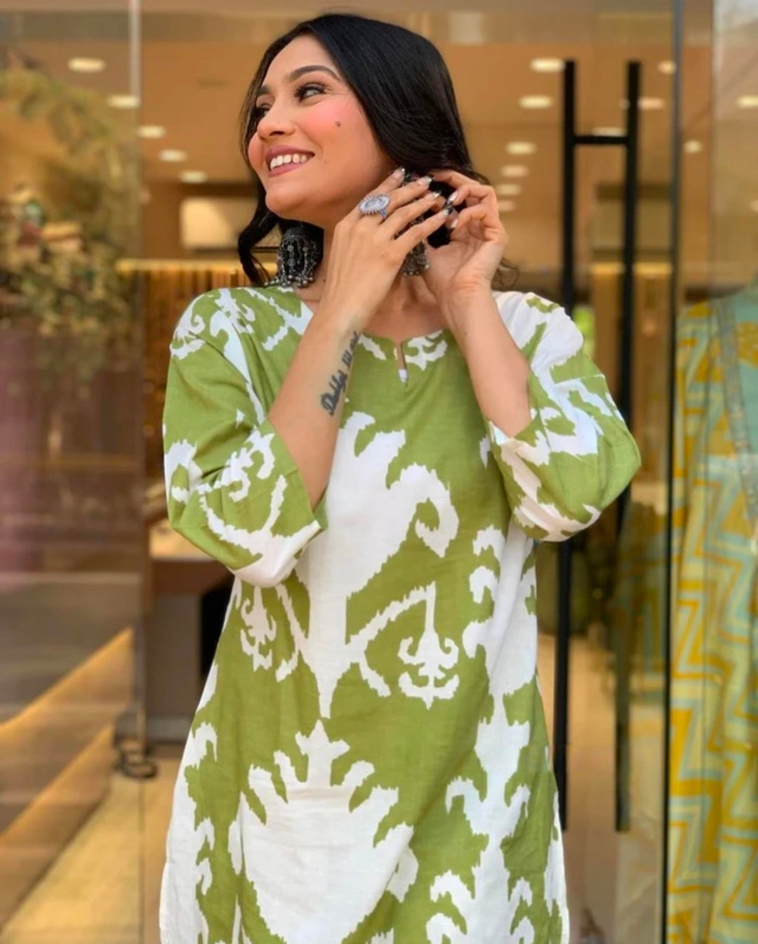 GREEN NIGHT DRESS