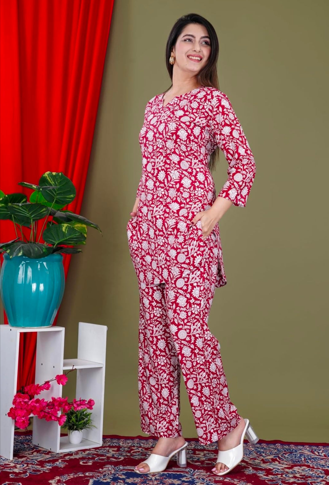 Trendy Women kurta set