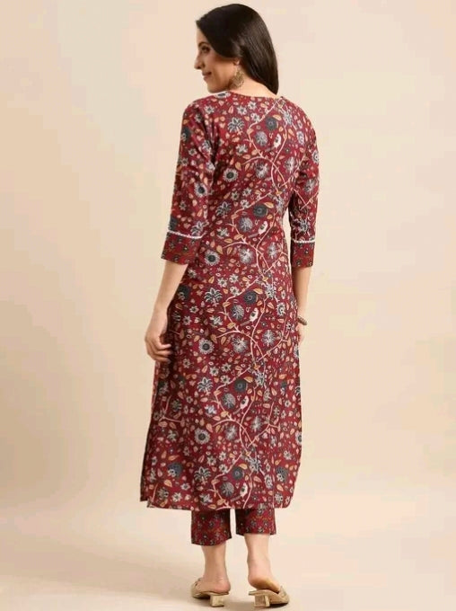 Attractive flower printed
Graceful Women Kurta Sets