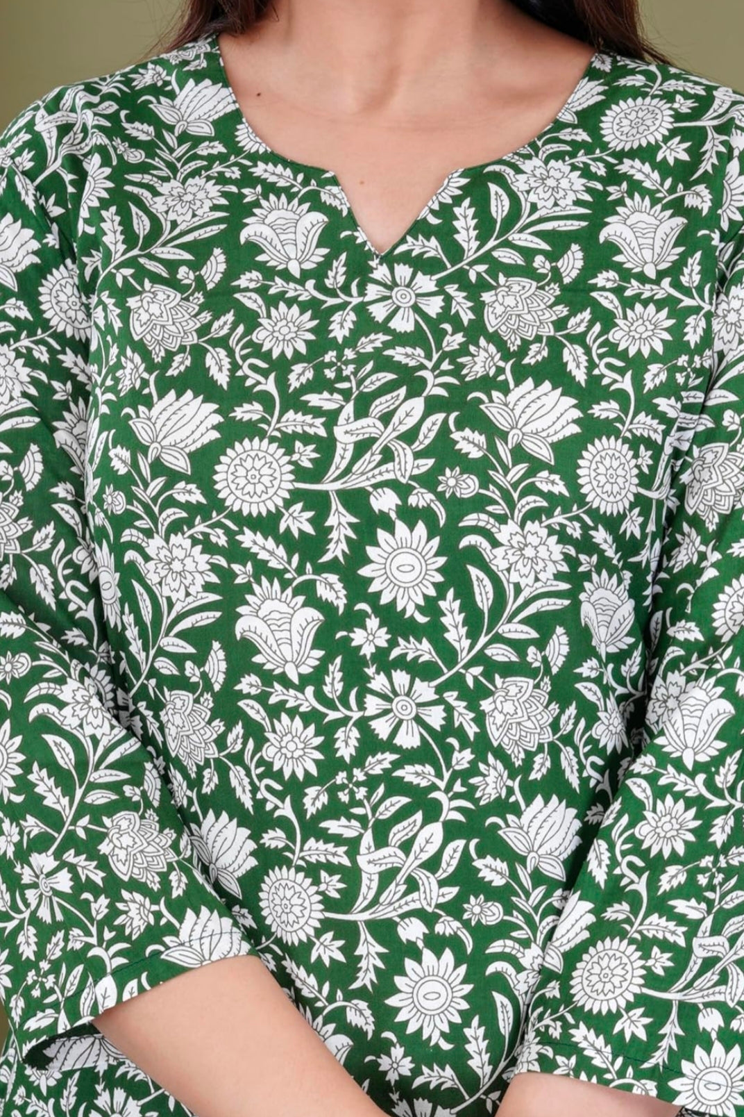 Trendy Women Kurta Sets