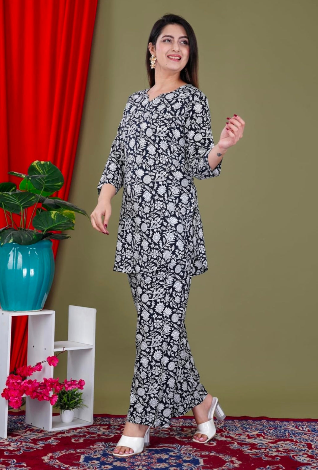 Trendy Women kurta set
