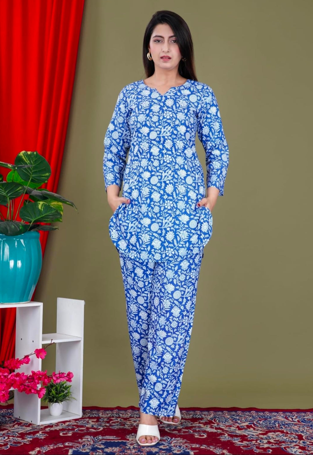 Trendy women kurta set