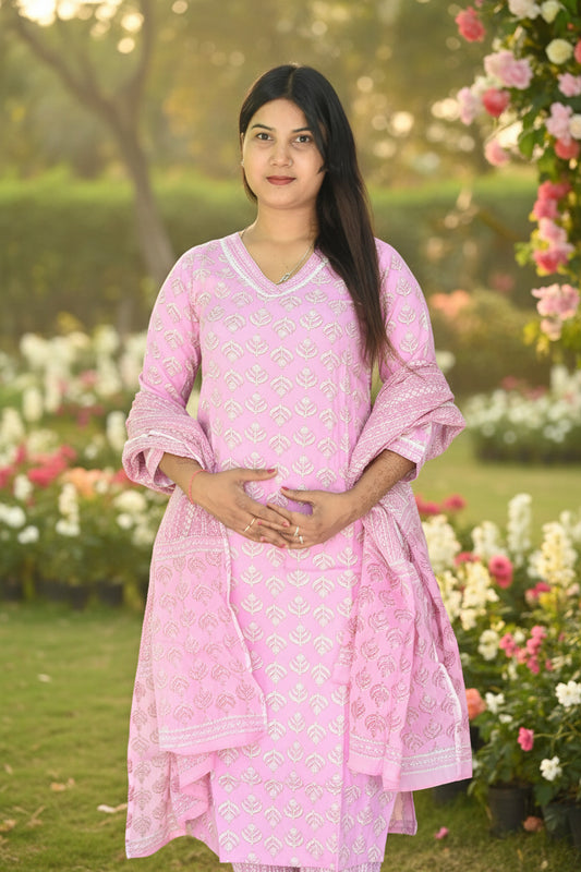 Charming Pink Floral Printed Cotton Kurta Set