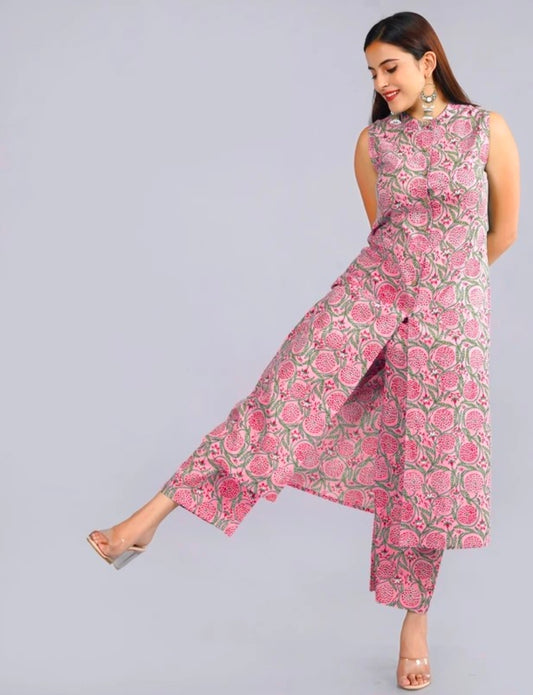 Printed sleeveles Kurta With Palazzo