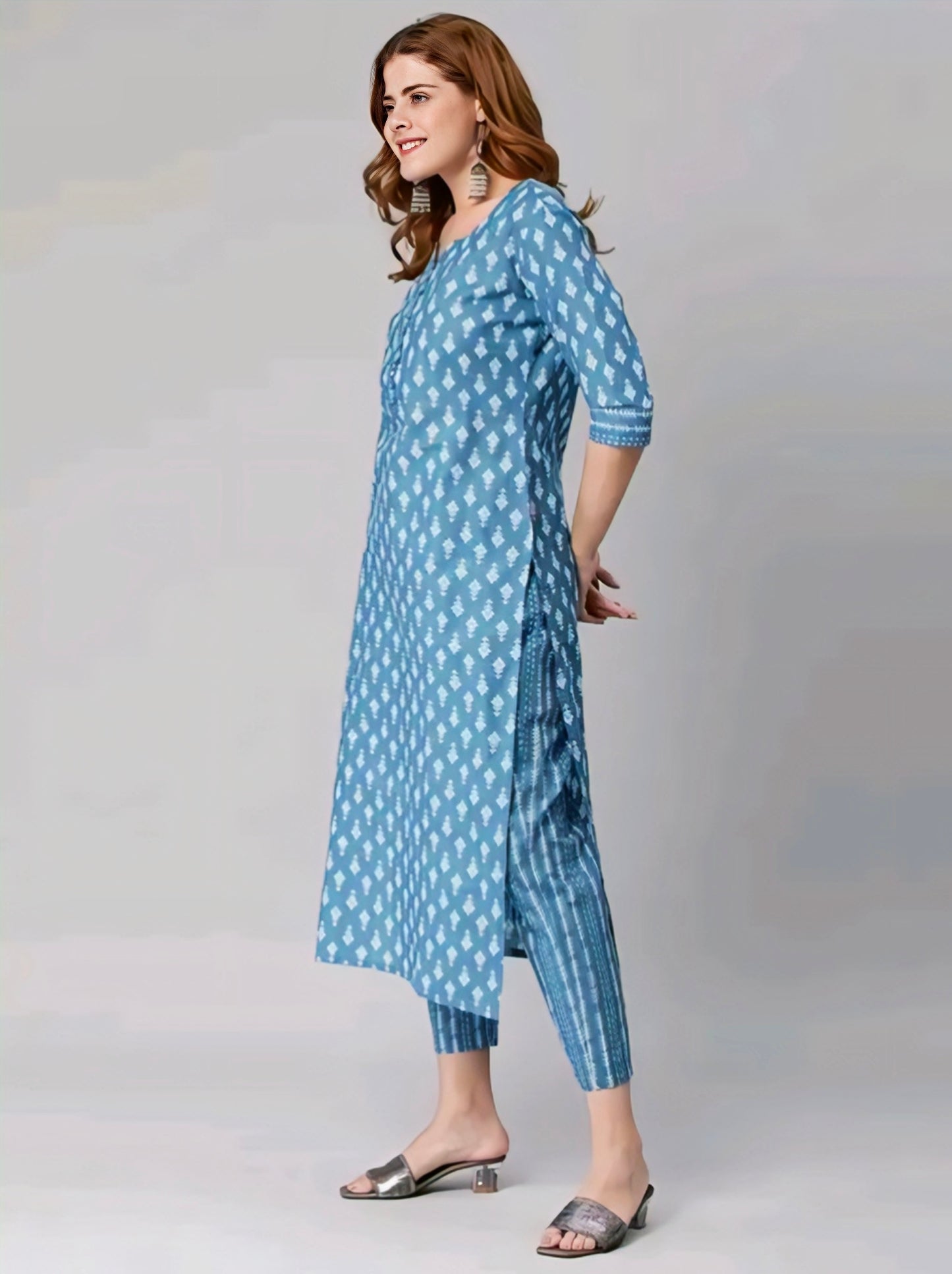 Attractive flower printed
Graceful Women Kurta Sets